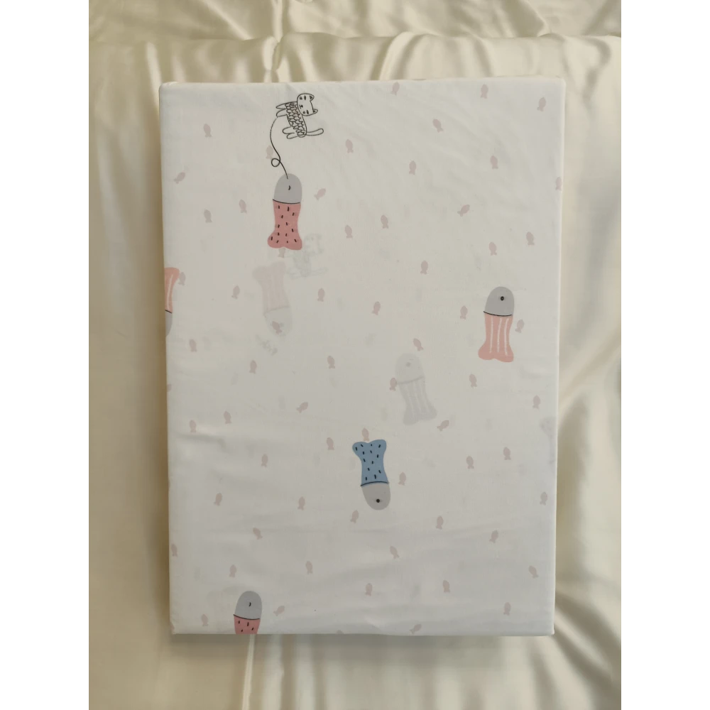 LITTLE FISH 小鱼儿 4 IN 1