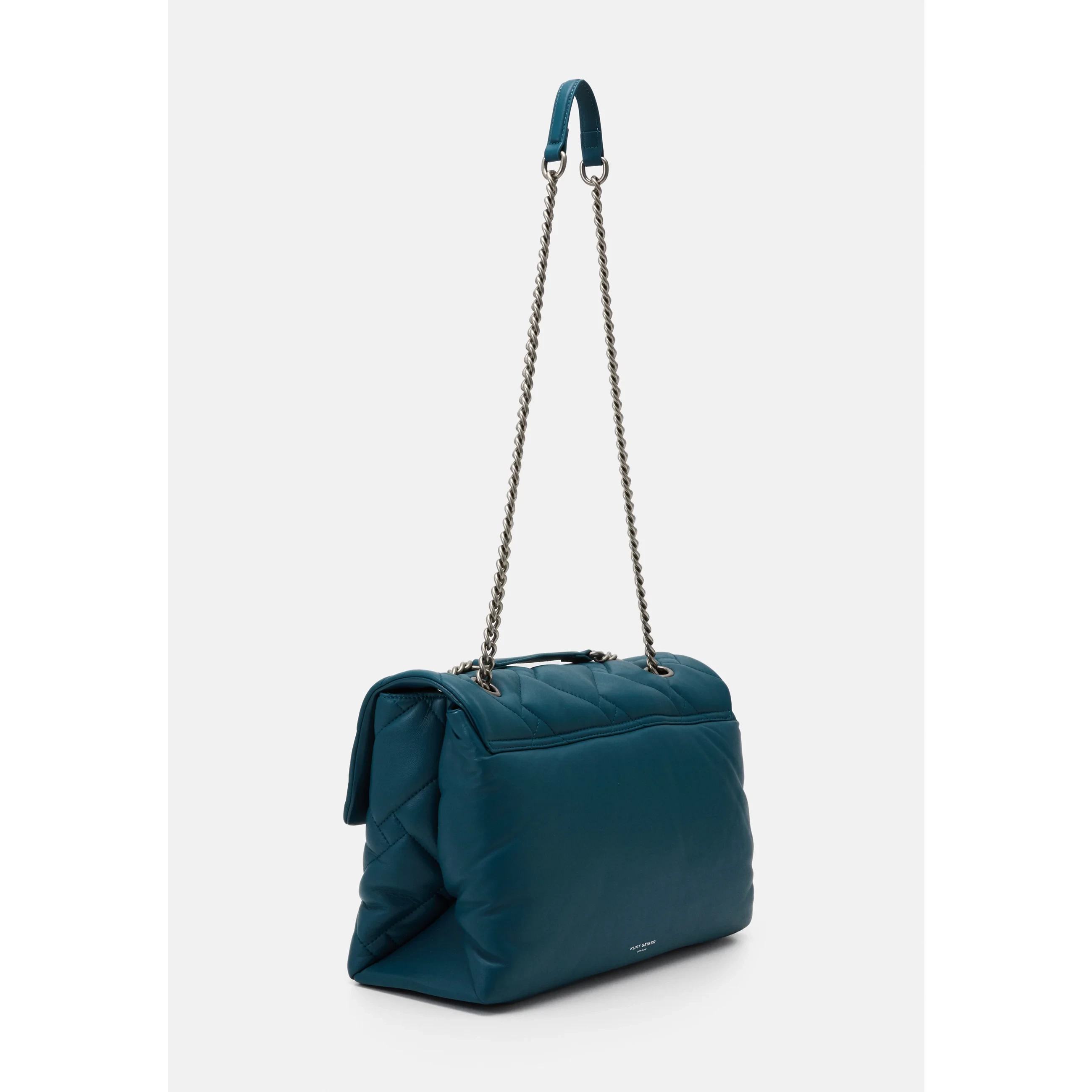 KURT GEIGER LONDON KENSINGTON SOFT QUILTED XXL CHAIN SHOULDER BAG